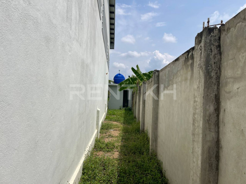 Warehouse for Rent at Sangkat Phleung Chheh Roteh