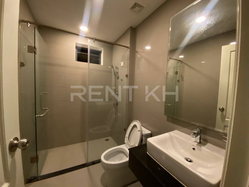 Single Villa for Rent at Borey Chip Mong Land 598