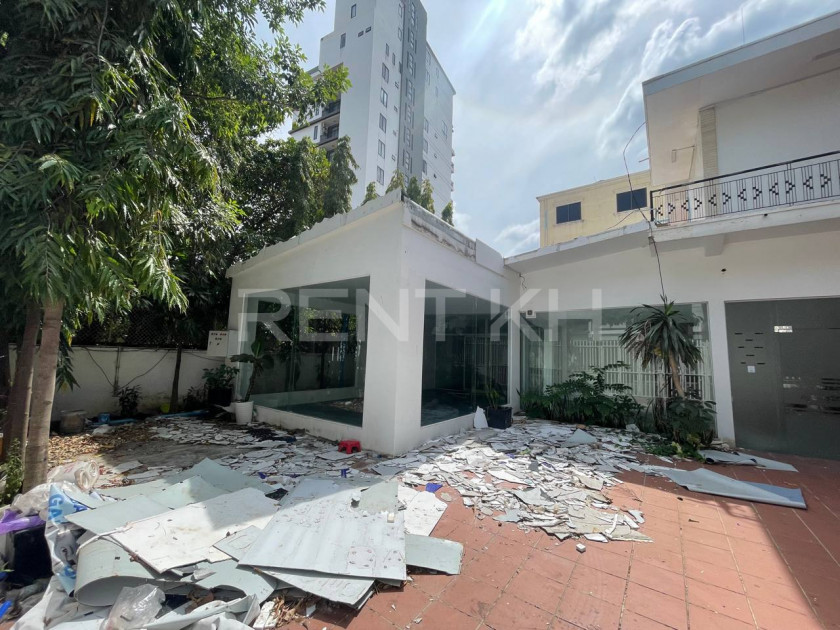 Shop House for Rent at Khan Toul Kork