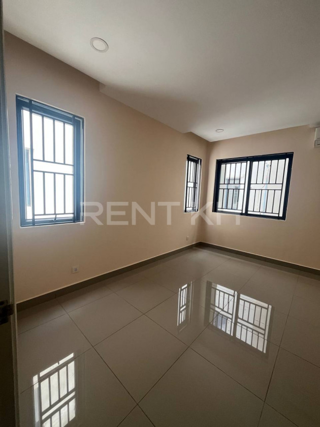 Link Villa for Rent at Borey Chip Mong Land 598