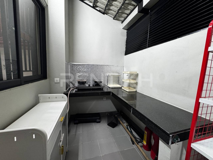 Twin Villa for Rent at Borey Chip Mong Land 598