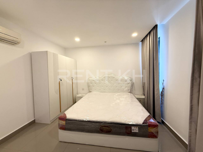 Single Villa for Rent at Borey Chip Mong