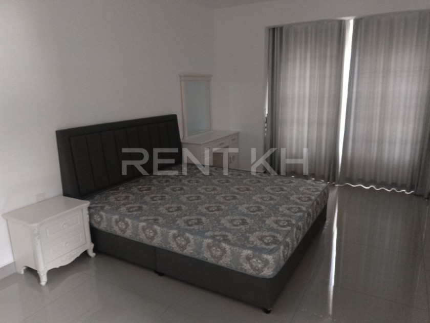 Single Villa for Rent at Borey Chip Mong Land 598