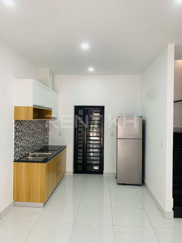 Link Villa for Rent at Borey Cheary Ry