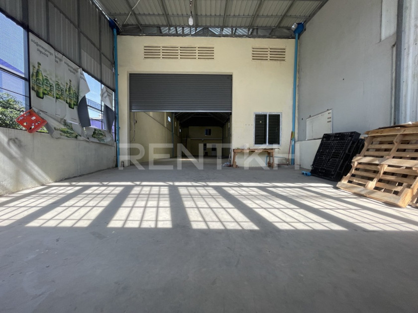 Warehouse for Rent at Sangkat Krang Thnong