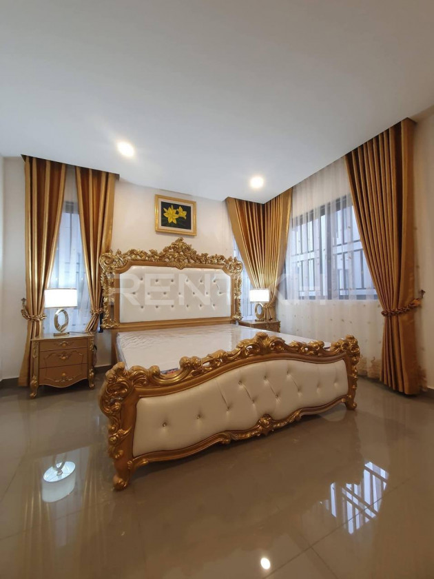 Twin Villa for Rent at Borey Chip Mong 598