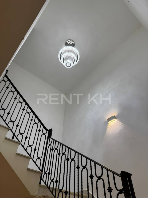 Twin Villa for Rent at Borey Chip Mong Land 598