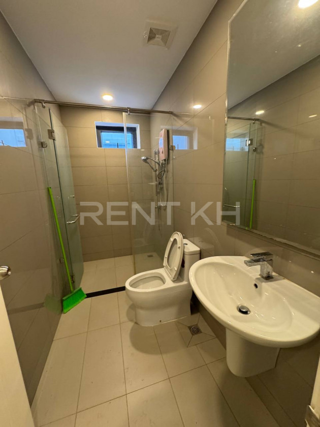 Single Villa for Rent at Borey Chip Mong Land 598