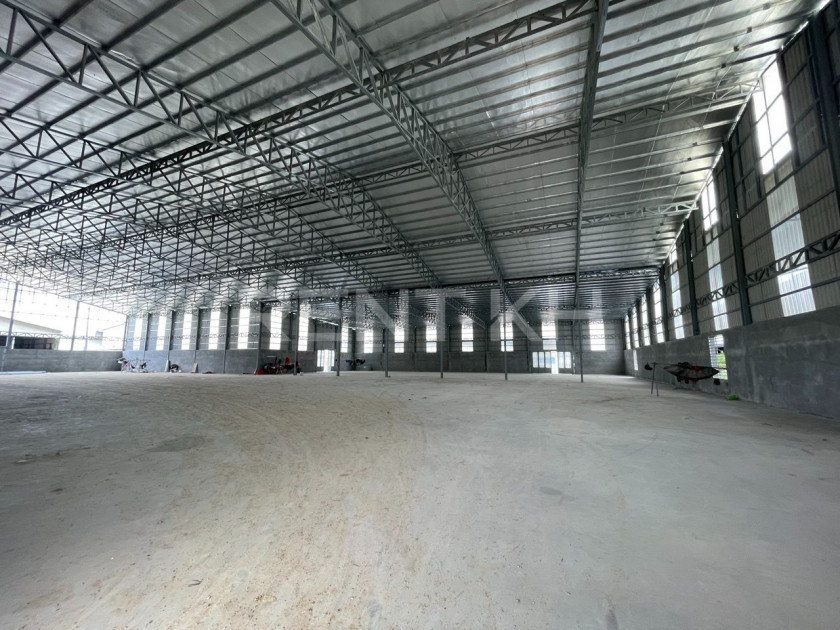 Warehouse for Rent Near Preaek Chrey Market