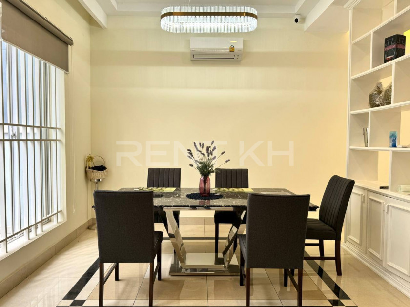 Twin Villa for Rent at Borey Phnom Penh Thmey (Diamond Park)
