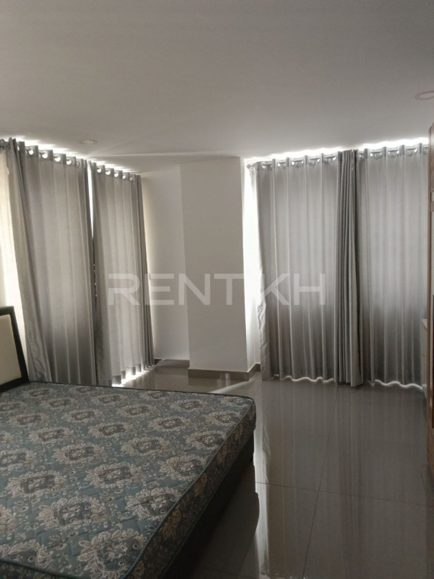 Single Villa for Rent at Borey Chip Mong Land 598
