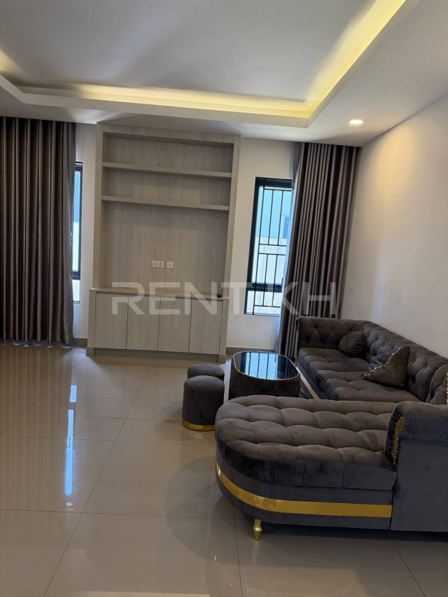 Single Villa for Rent at Borey Chip Mong Land 598