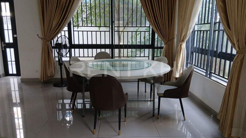 Single Villa for Rent at Borey Chip Mong Land 598