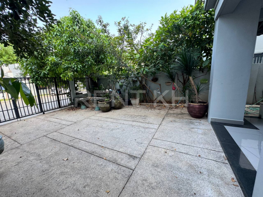 Single Villa for Rent at Borey Chip Mong Land 598