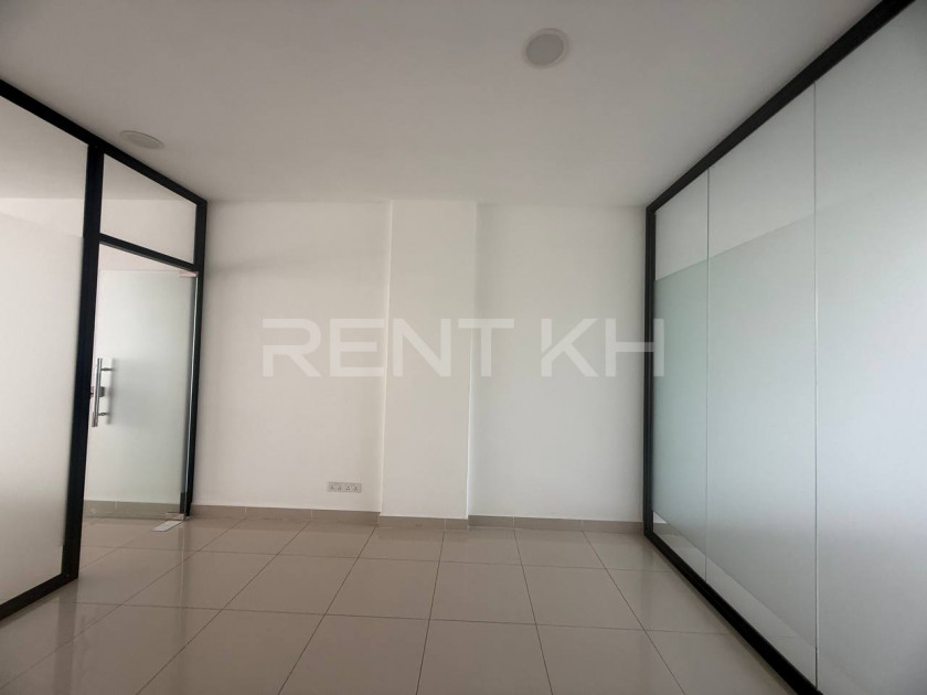 Office Space For Rent at Sangkat Boengkak