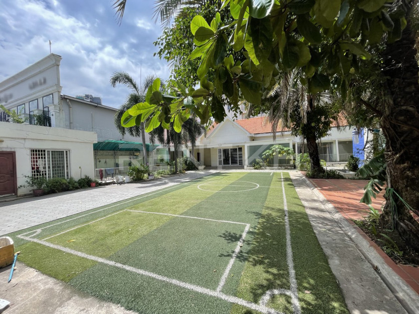 Shop House for Rent at Toul Kouk