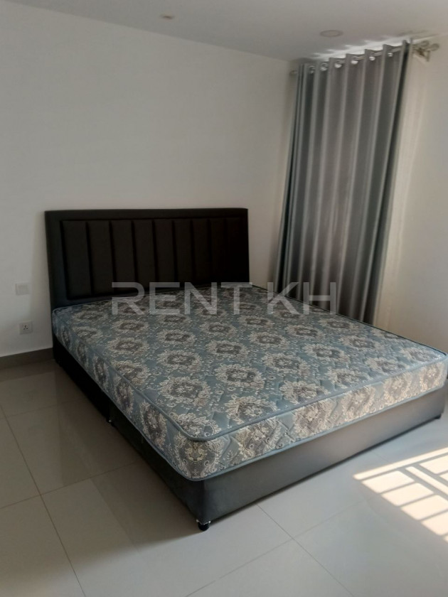 Single Villa for Rent at Borey Chip Mong Land 598