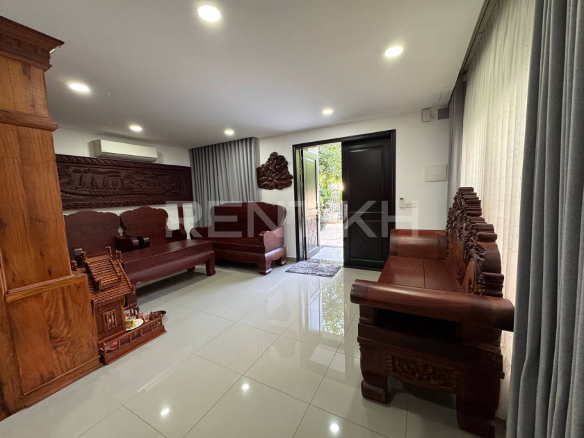 Single Villa for Rent at Borey Chip Mong Land 598