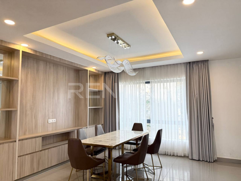 Single Villa for Rent at Borey Chip Mong