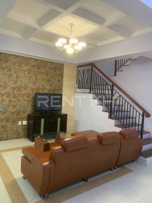 Link Villa for rent at Borey kamko