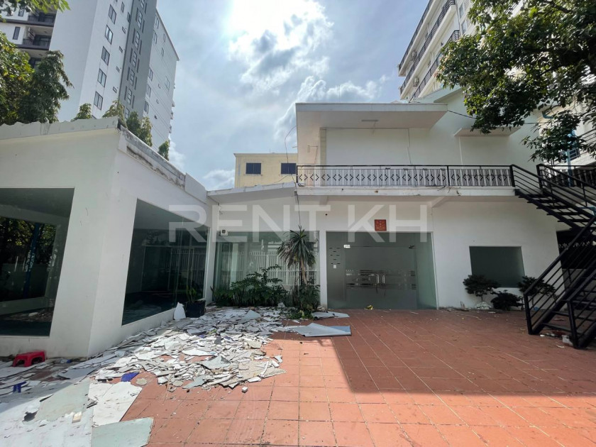 Shop House for Rent at Khan Toul Kork