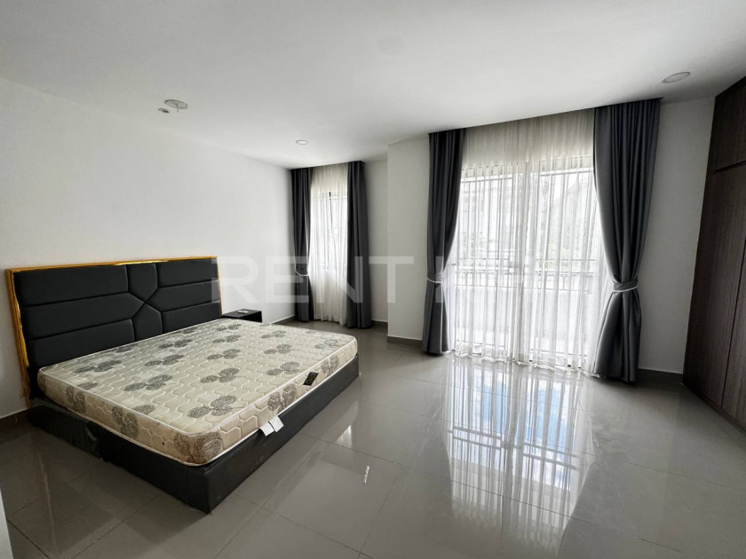 Twin Villa for Rent at Borey Chip Mong Land 598