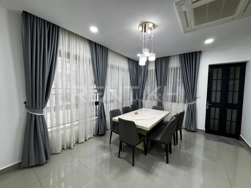 Twin Villa for Rent at Borey Chip Mong Land 598