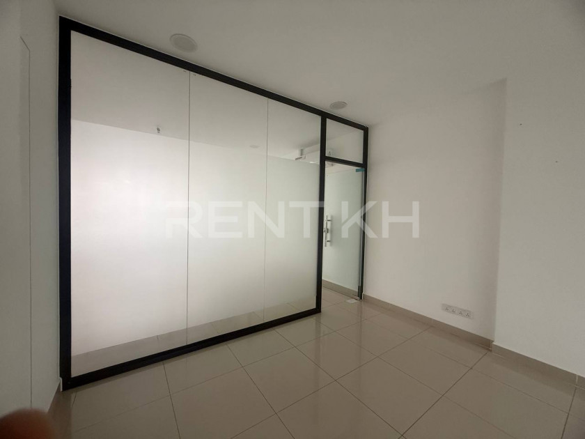 Office Space For Rent at Sangkat Boengkak