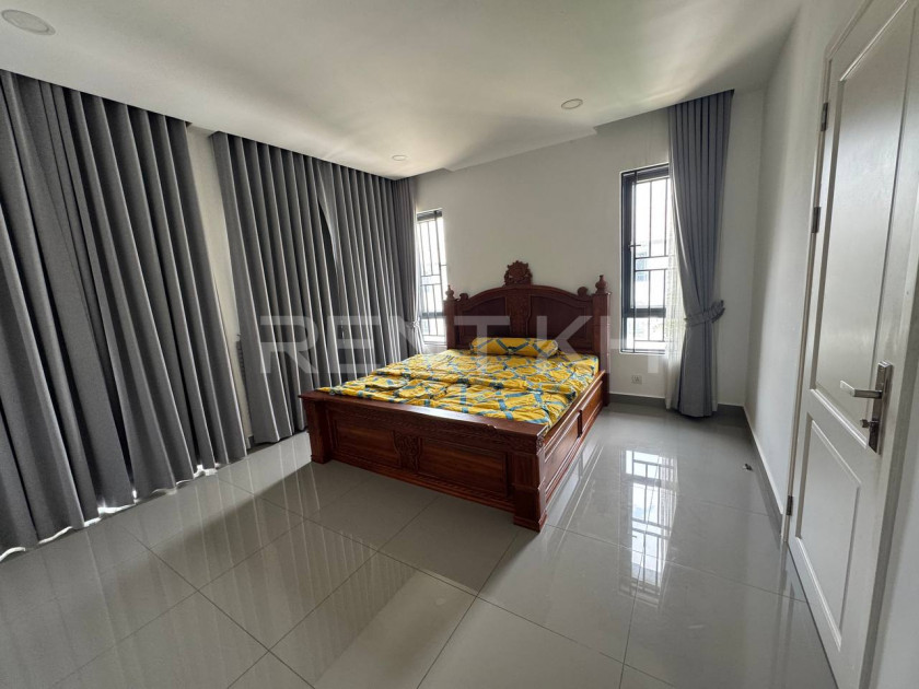 Single Villa for Rent at Borey Chip Mong Land 598