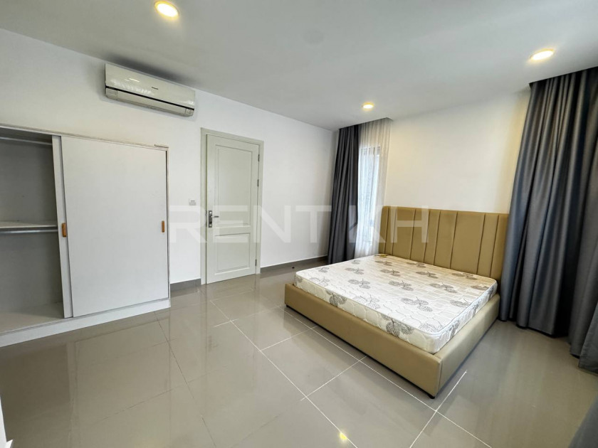 Twin Villa for Rent at Borey Chip Mong Land 598