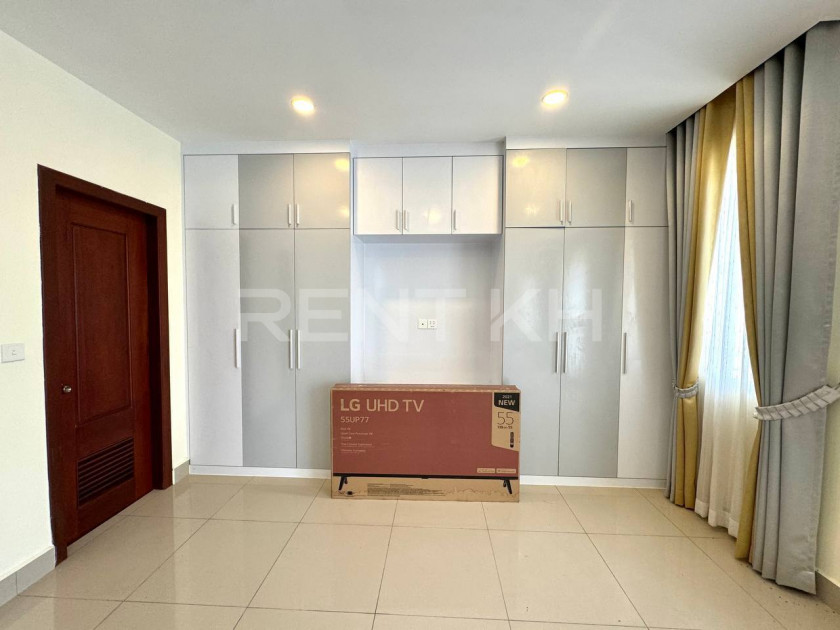 Twin Villa for Rent at Borey Phnom Penh Thmey (Diamond Park)