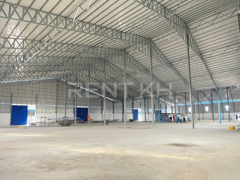 Warehouse for Rent at Khan Pursenchey