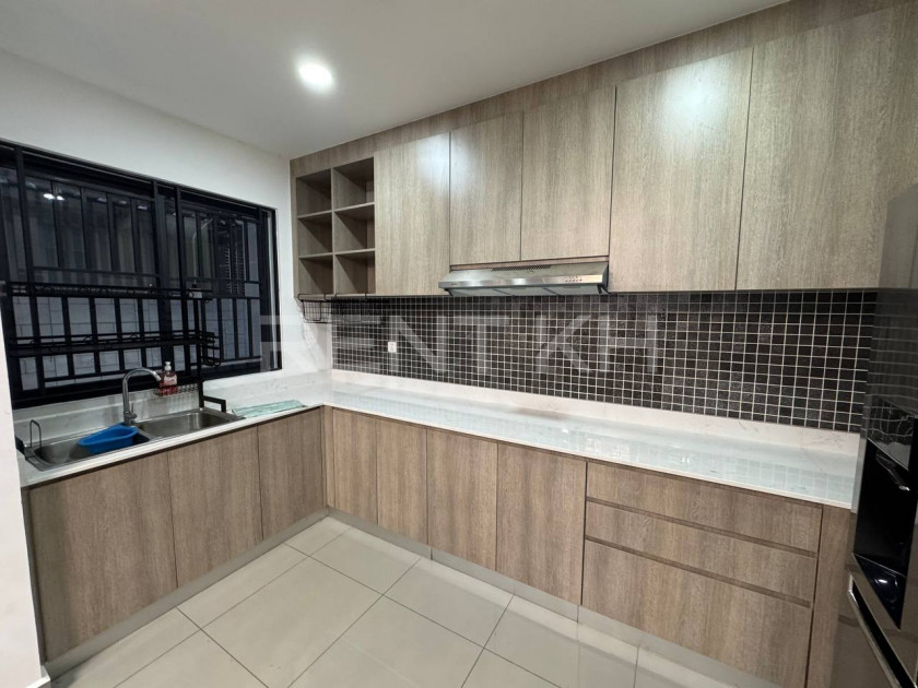 Single Villa for Rent at Borey Chip Mong Land 598