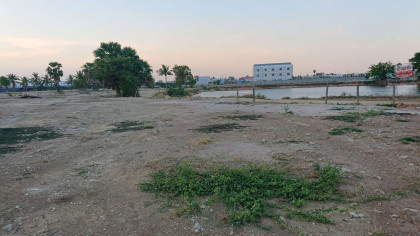 Land for Rent Near Borey Chhoukva II Land in Phnom Penh