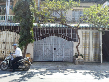 Shophouse At Toul Tumpung Flat in Phnom Penh Capital