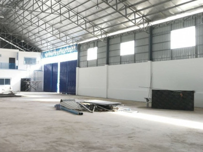 ឃ្លាំងជួលនៅចោមចៅ Warehouse in Phnom Penh Capital