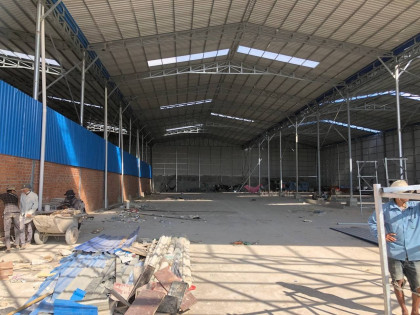 ឃ្លាំងនៅសែនសុខ Warehouse in Phnom Penh Capital