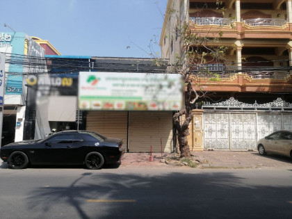 ផ្ទះអាជីវកម្មនៅទួលទំពូង Flat in Phnom Penh Capital