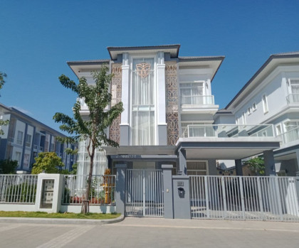 វីឡាសម្រាប់ជួលនៅសែនសុខ Villa in Phnom Penh Capital