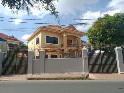 Villa At Toul Kork Villa in Phnom Penh Capital