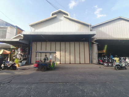 ឃ្លាំងនៅទឹកល្អក់ទី២ Warehouse in Phnom Penh Capital