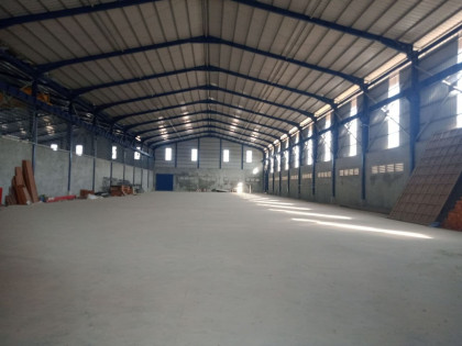 ឃ្លាំងនៅដង្កោ Warehouse in Phnom Penh Capital