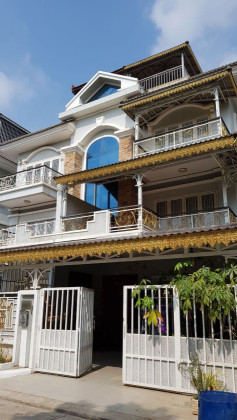 Villa Twin In Borey Vimean Phnom Penh Villa in Phnom Penh Capital