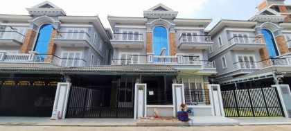 Twin Villa At Borey Vimean Phnom Penh Villa in Phnom Penh Capital