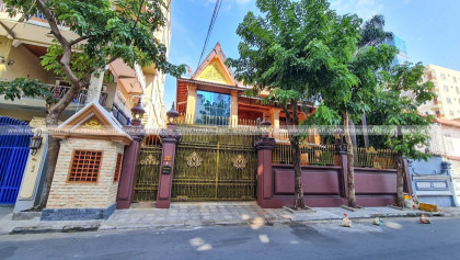 ភូមិគ្រឹះនៅបឹងកេងកង Villa in Phnom Penh Capital