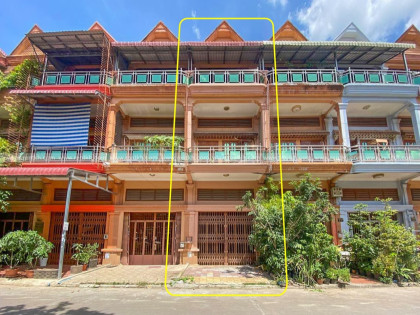 ផ្ទះល្វែងនៅ​ទួលពង្រ Flat in Phnom Penh Capital