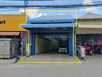 ឃ្លាំងអជីវកម្មនៅលើផ្លូវ 598 Warehouse in Phnom Penh Capital