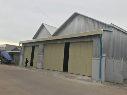 ឃ្លាំងនៅស្ទឹងមានជ័យ Warehouse in Phnom Penh Capital