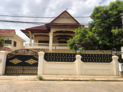 វីឡានៅទួលគោក សង្កាត់បឹងកក់ទី១ Villa in Phnom Penh Capital