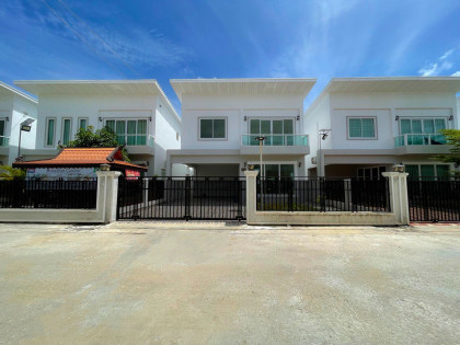 វីឡាសម្រាប់ស្នាក់នៅ KP Morn Dany 21 Villa in Phnom Penh Capital